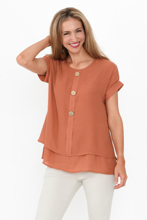 Abilene Rust Button Top,Blonde model,alt text|model:Anthea