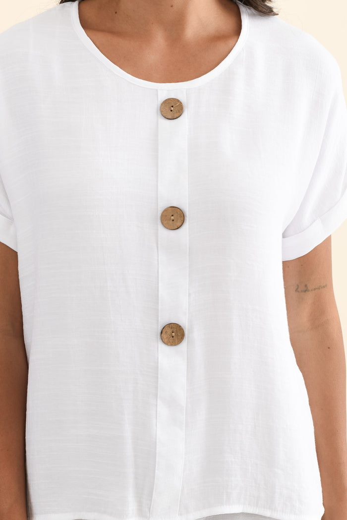Abilene White Button Top,Brunette model,alt text|model:Brontie
