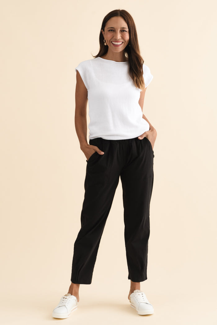 Air-Lite Black Stretch Pocket Pants,Brunette model,alt text|model:Cara