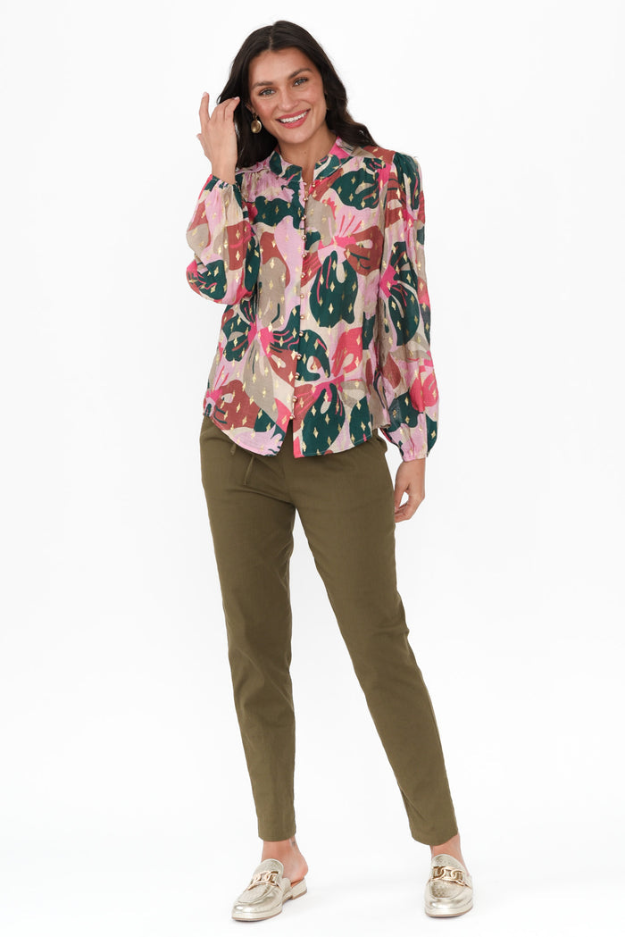 Alaina Pink Floral Button Blouse,Brunette model,alt text|model:Brontie