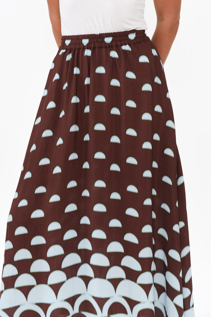 Alias Brown Geo Skirt,Blonde model,alt text|model:Valeria