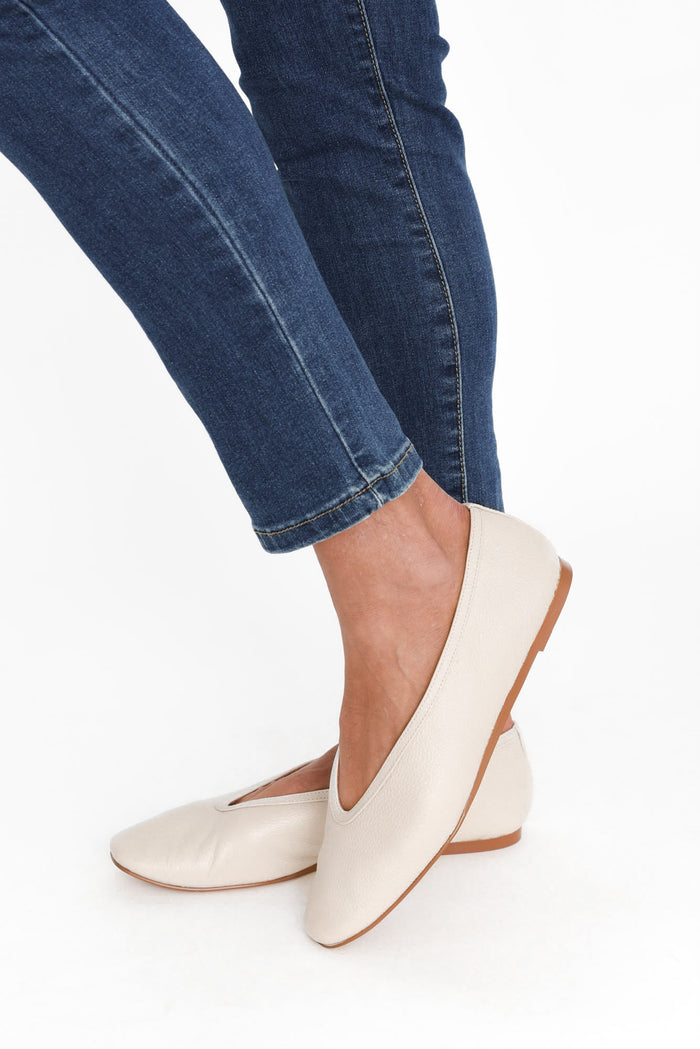 Anita Bone Leather Ballet Flat