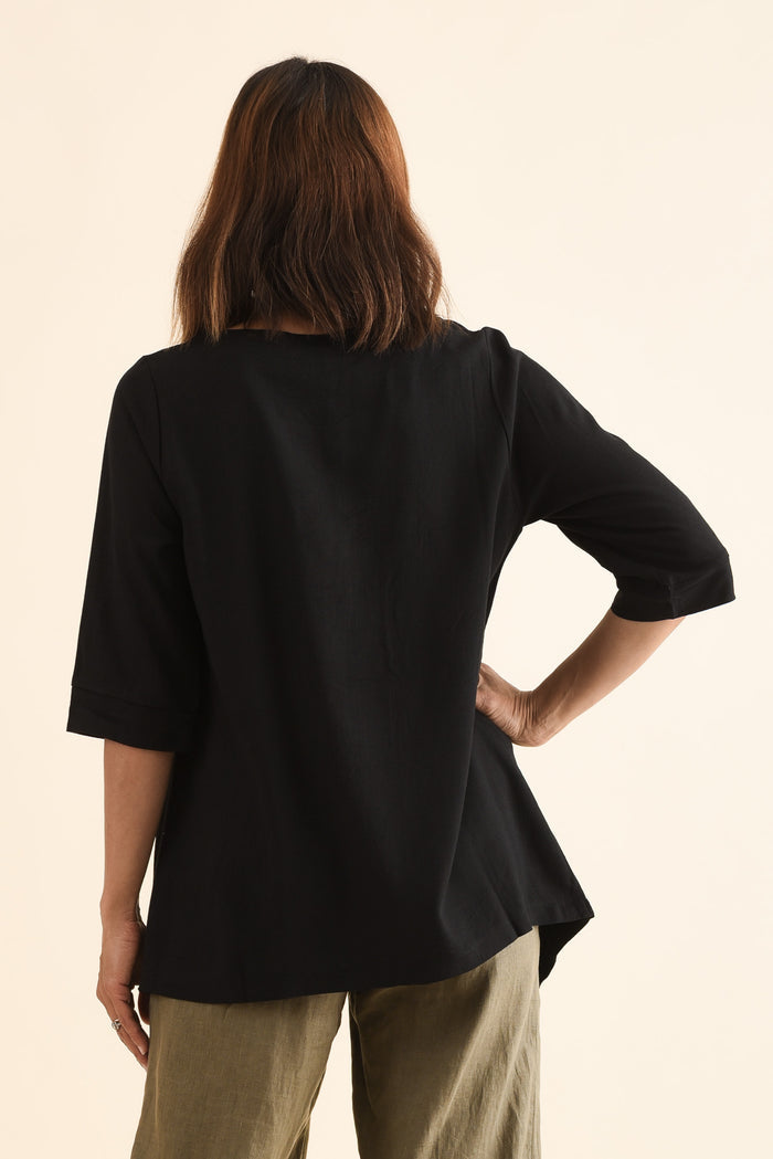 Anya Black Linen Cotton Top,Back,Brunette model,alt text|model:Cara