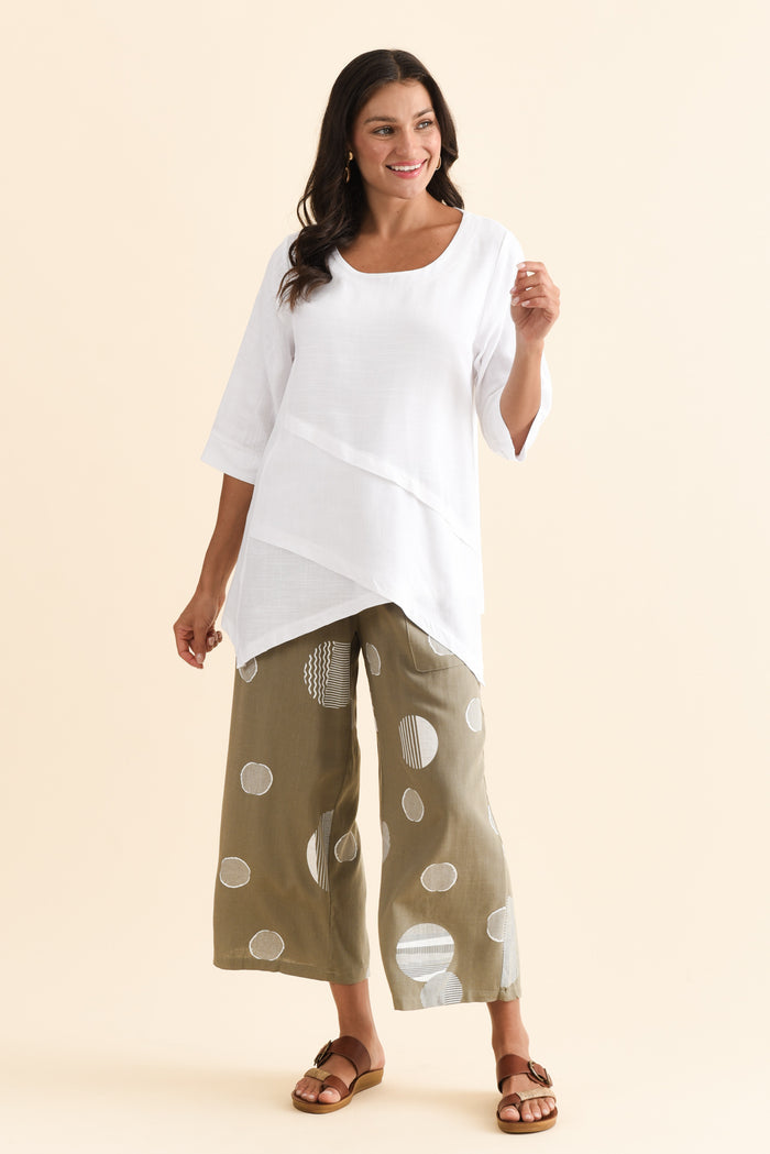 Minnelli Olive Spot Linen Cotton Pants,Brunette model,alt text|model:Brontie
