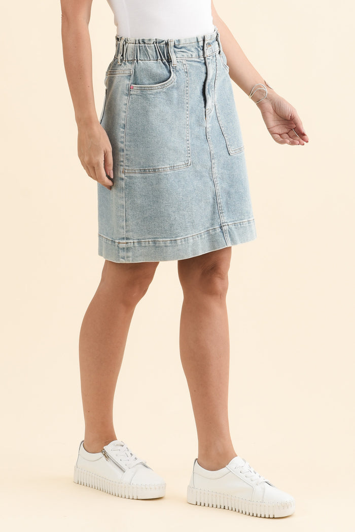 Atlas Blue Denim Stretch Skirt,Brunette model,alt text|model:MJ