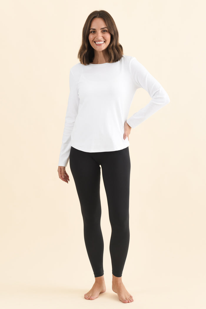 Black Micro Modal Stretch Legging,Brunette model,alt text|model:MJ