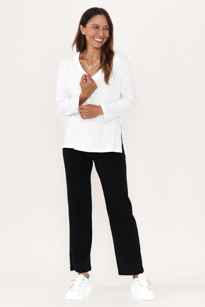 Braxton White Bamboo Long Sleeve Top,Brunette model,alt text|model:Cara