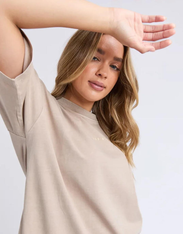 foxwood-captain-tee-brown-womens-clothing