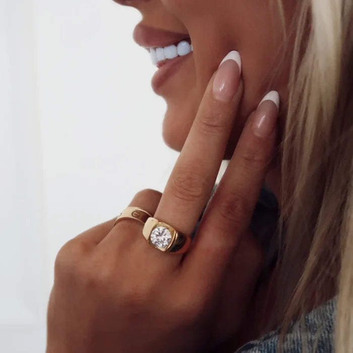 ChanSutt Wedding Ring