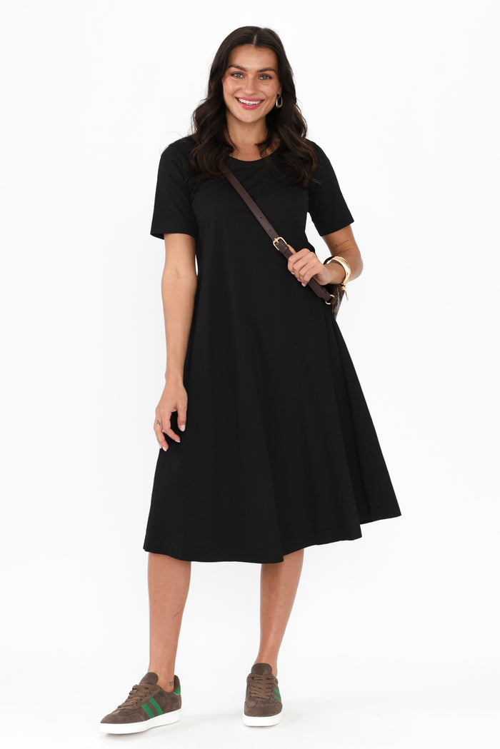 Cynthia Black Cotton Tee Dress,Brunette model,alt text|model:Brontie
