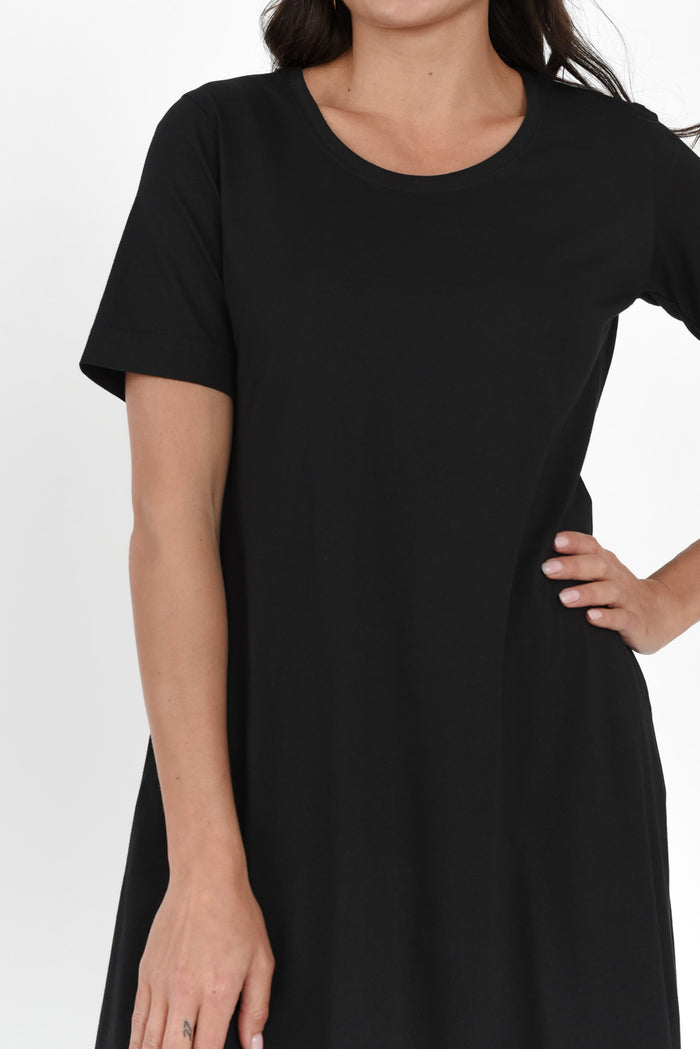 Cynthia Black Cotton Tee Dress,Brunette model,alt text|model:Brontie
