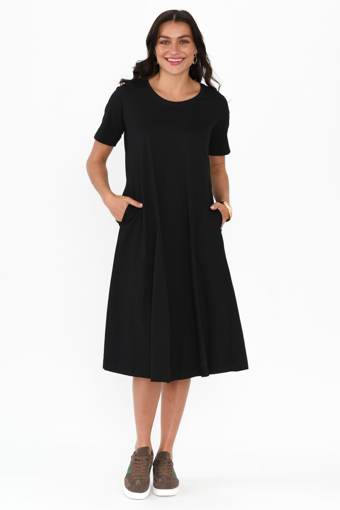 Cynthia Black Cotton Tee Dress,Brunette model,alt text|model:Brontie