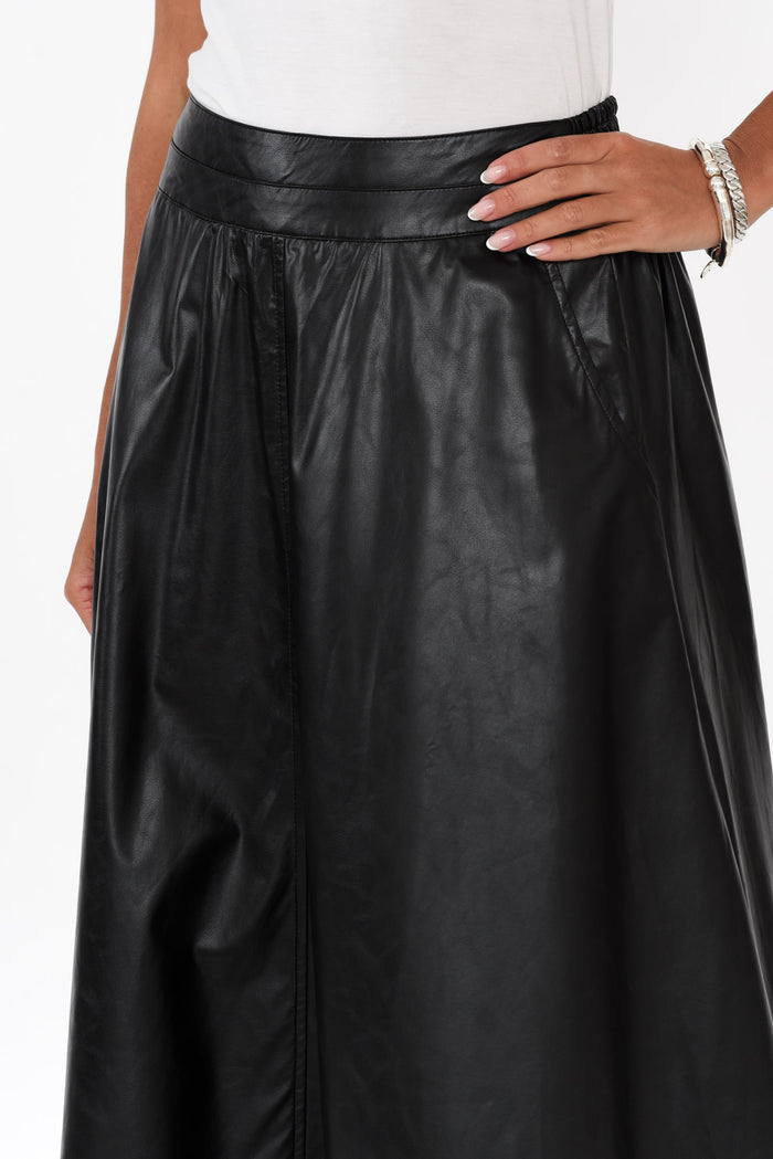 Donica Black Faux Leather Midi Skirt,Brunette model,alt text|model:Brontie