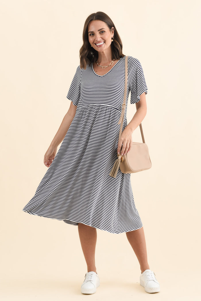 Donna Navy Stripe Gathered Dress,Brunette model,alt text|model:MJ