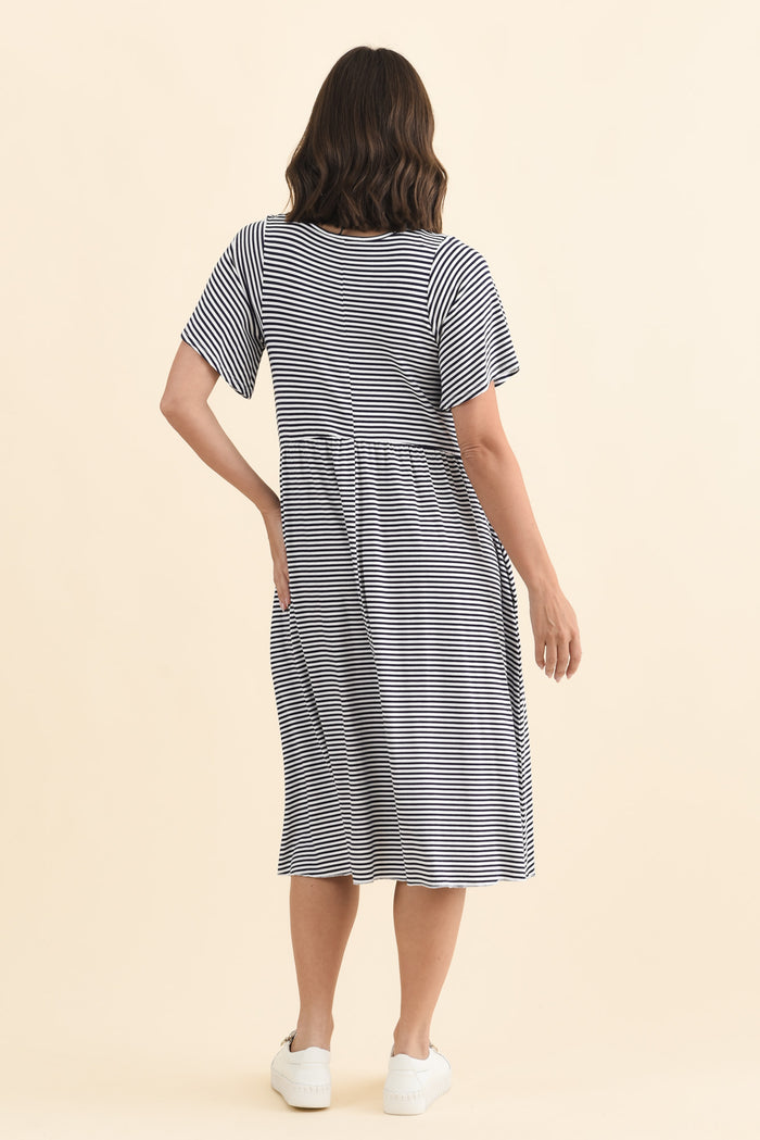 Donna Navy Stripe Gathered Dress,Brunette model,alt text|model:MJ