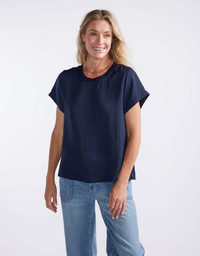 Drape Tee - Navy