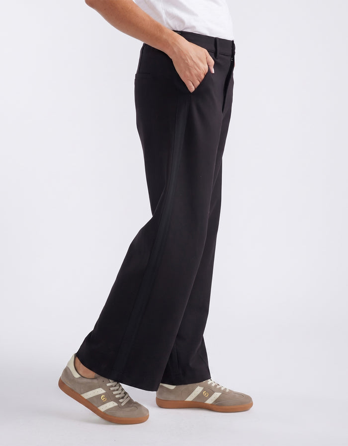 Effortless Ponte Pant - Black/Black