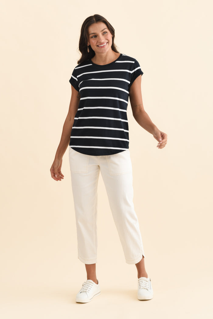 Eliana White Cotton Stretch Jeans,Brunette model,alt text|model:Brontie
