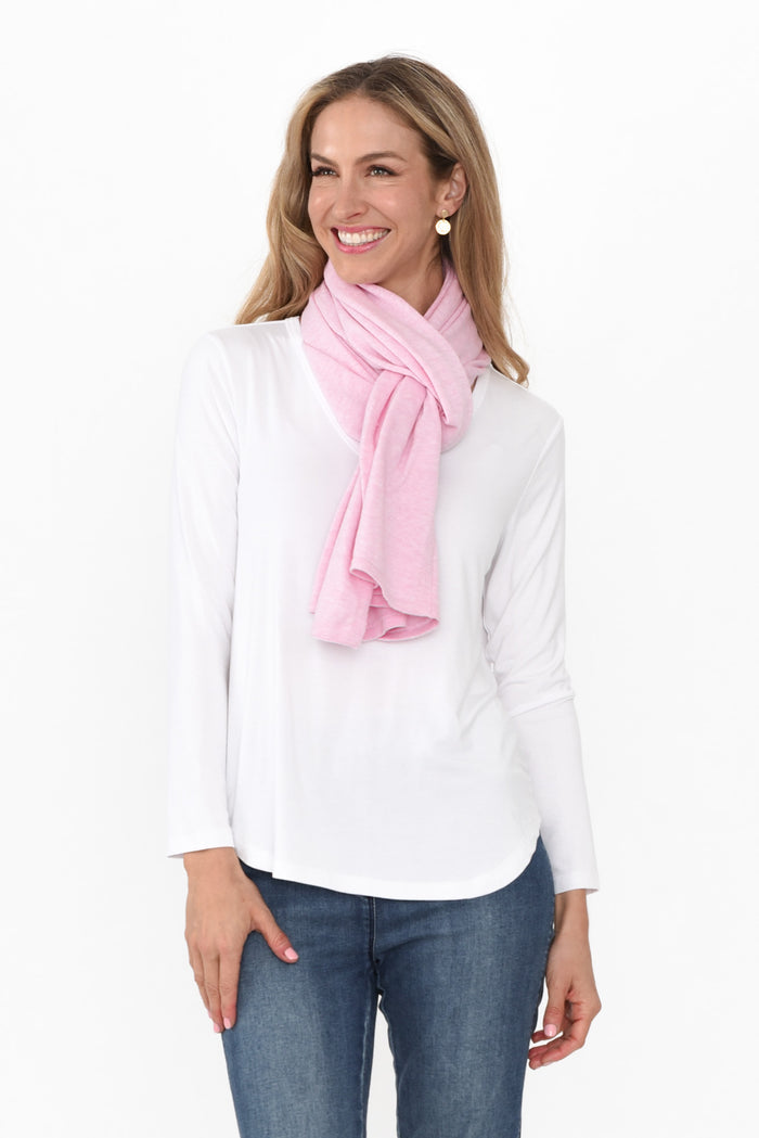 Elorie Pink Cotton Cashmere Poncho,Blonde model,alt text|model:Anthea