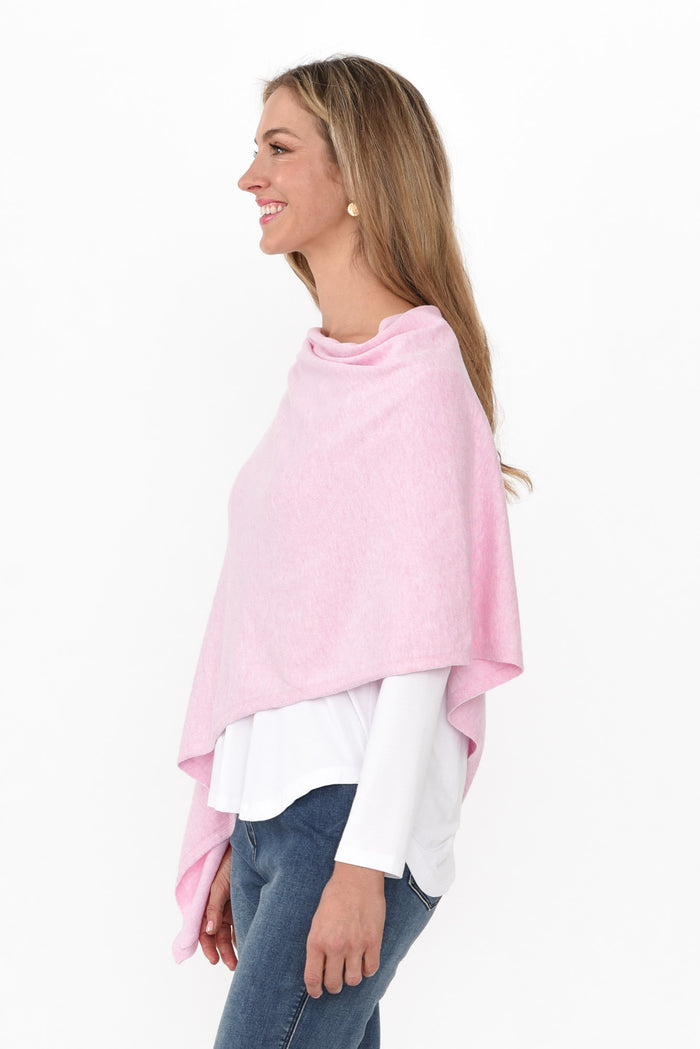 Elorie Pink Cotton Cashmere Poncho,Blonde model,alt text|model:Anthea