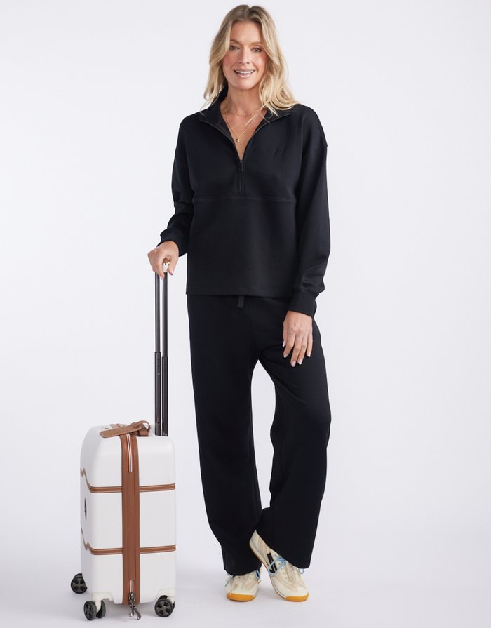 Escape Super Soft Half Zip Top - Black