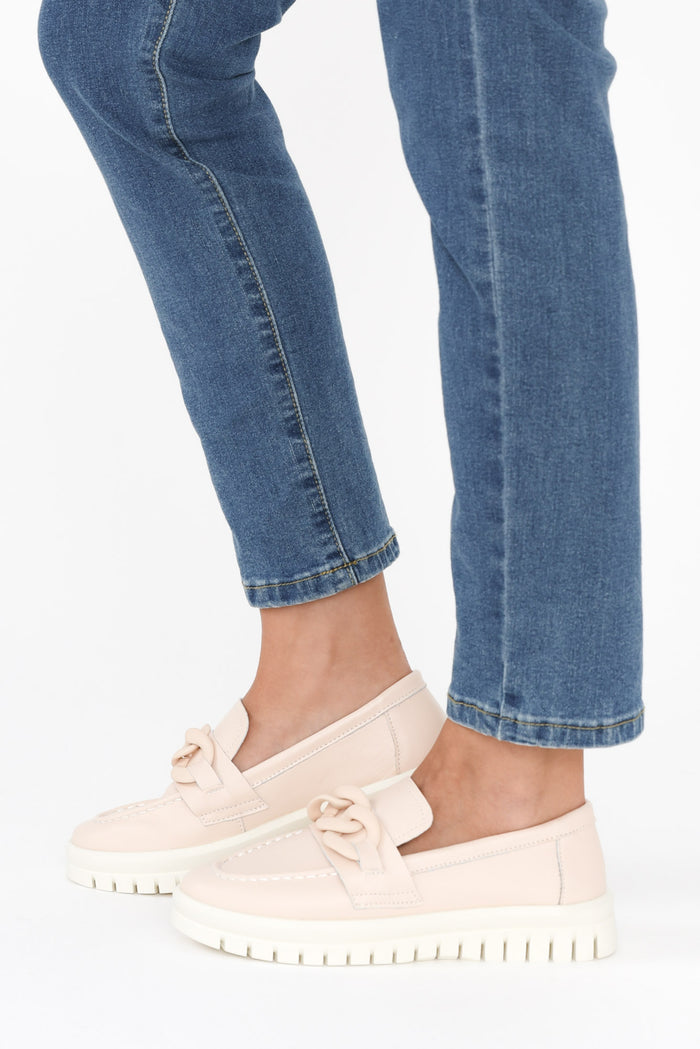 Euston Nude Leather Chain Loafer