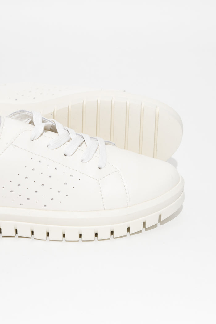Exit White Leather Sneaker