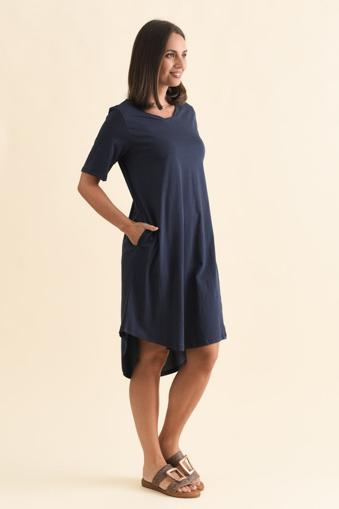 Florida Navy Cotton Tee Dress,Brunette model,alt text|model:MJ