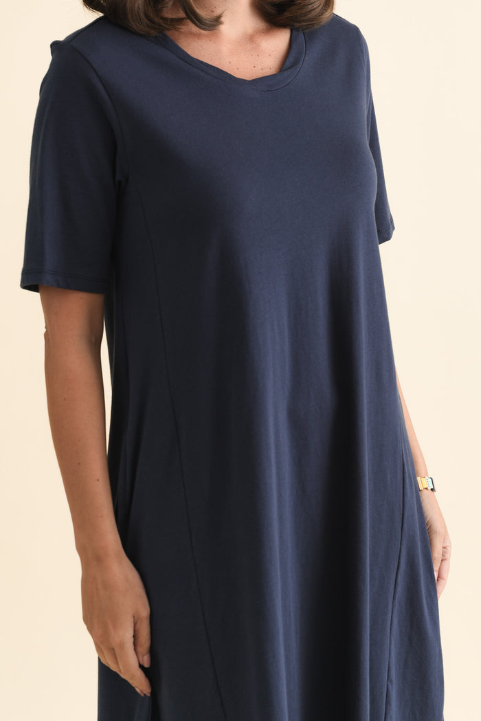 Florida Navy Cotton Tee Dress,Brunette model,alt text|model:MJ