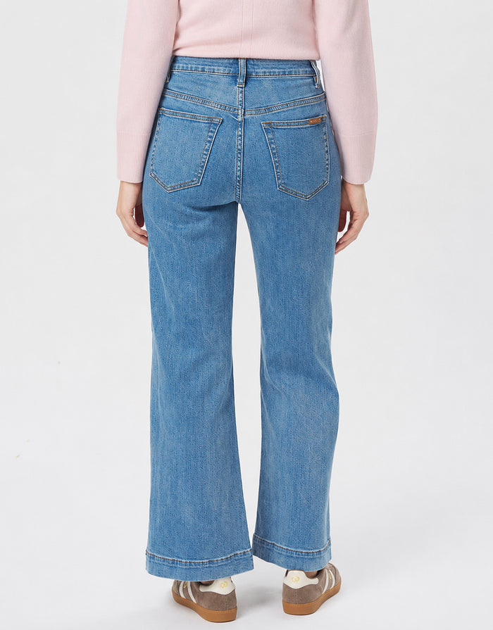 Freya Scallop Jean - 70's Blue