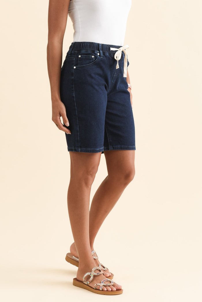 Gabby Dark Blue Denim Bermuda Shorts,Brunette model,alt text|model:Brontie