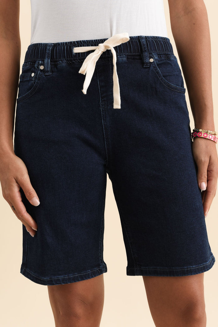 Gabby Dark Blue Denim Bermuda Shorts,Brunette model,alt text|model:Brontie