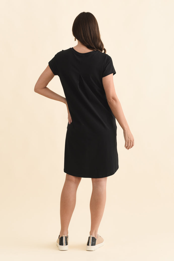 Harley Black Cotton Tee Dress,Brunette model,alt text|model:MJ