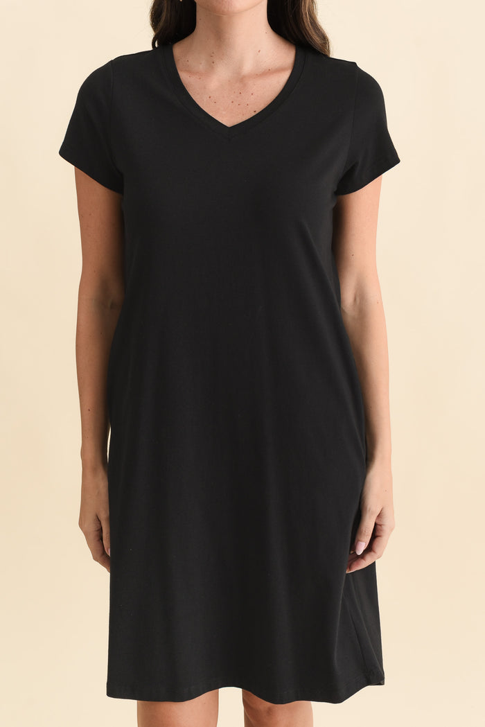Harley Black Cotton Tee Dress,Brunette model,alt text|model:MJ