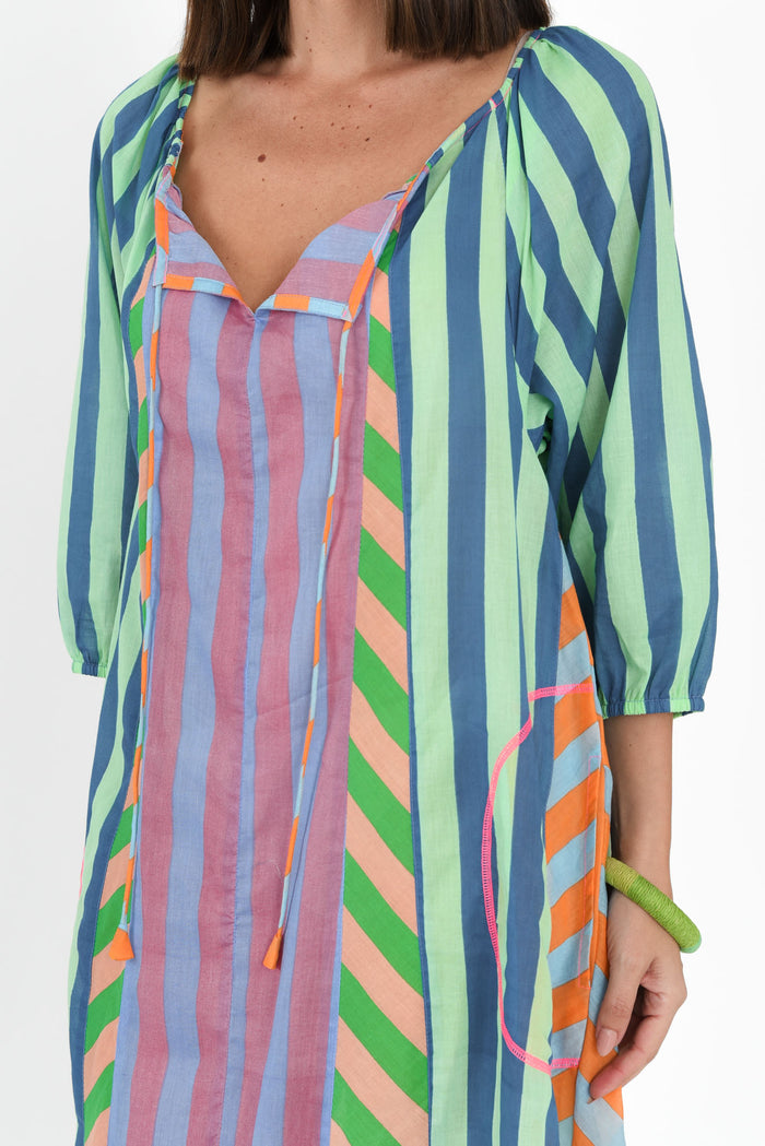 Hattie Blue Stripe Cotton Pocket Dress,Brunette model,alt text|model:MJ