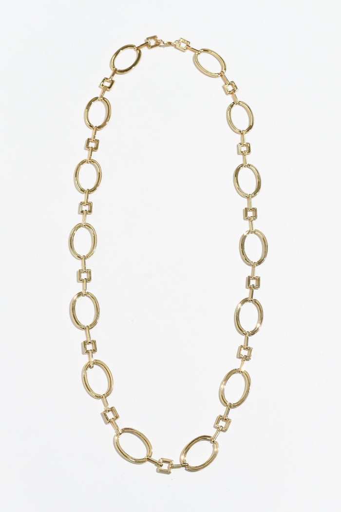 Isla Gold Oval Link Necklace