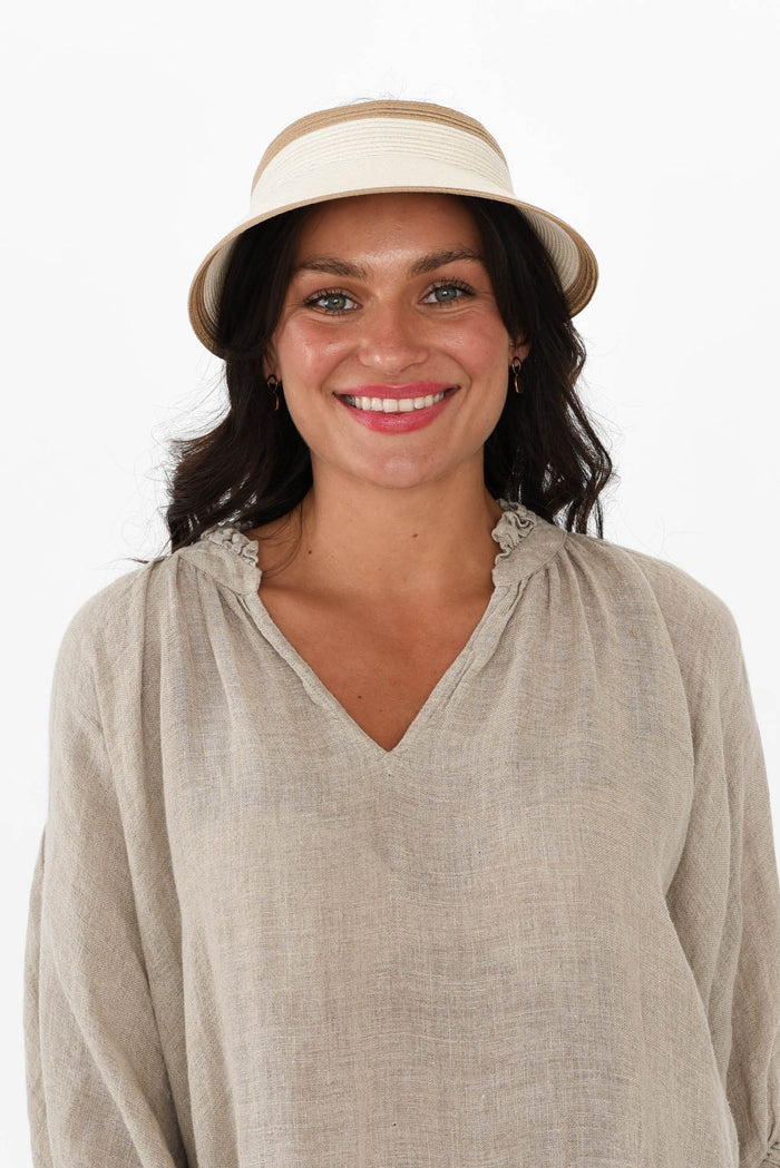 Isla Natural Travel Visor,Brunette model,alt text|model:Brontie
