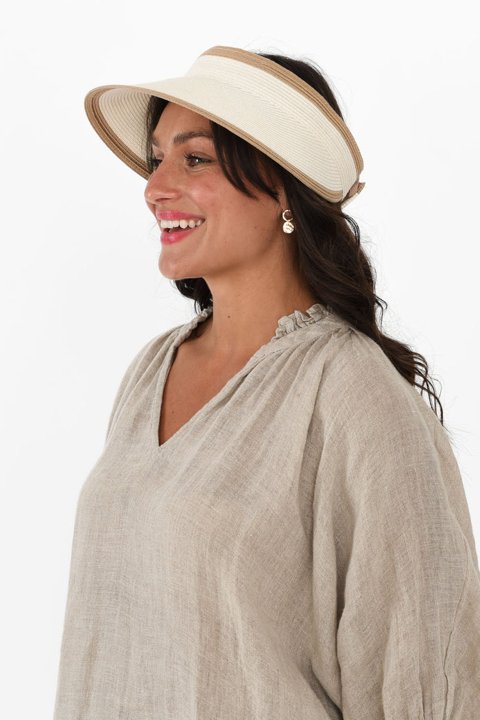 Isla Natural Travel Visor,Brunette model,alt text|model:Brontie