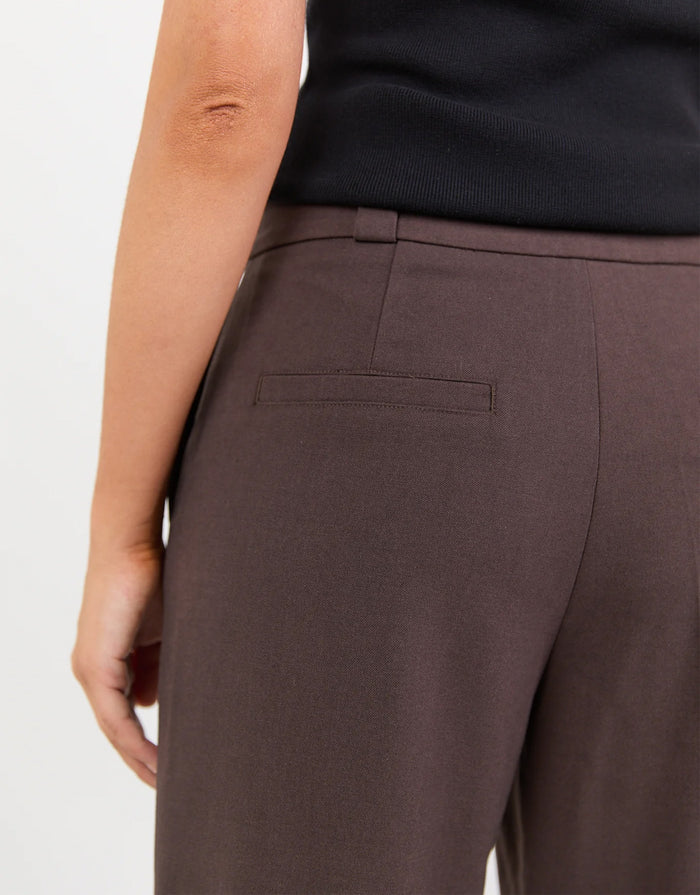 among-the-brave-jaunty-slant-pocket-wide-leg-pants-dark-chocolate-womens-clothing