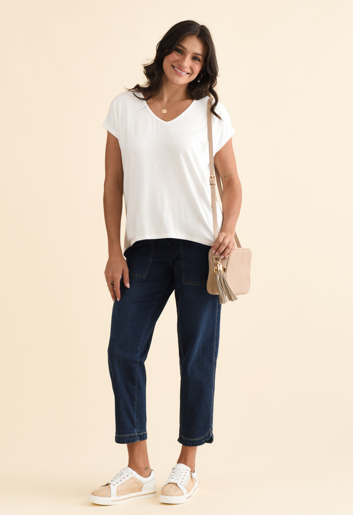 Jenner White V Neck Tee,Brunette model,alt text|model:Brontie