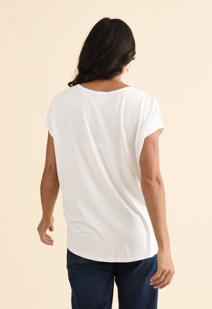 Jenner White V Neck Tee,Brunette model,alt text|model:Brontie