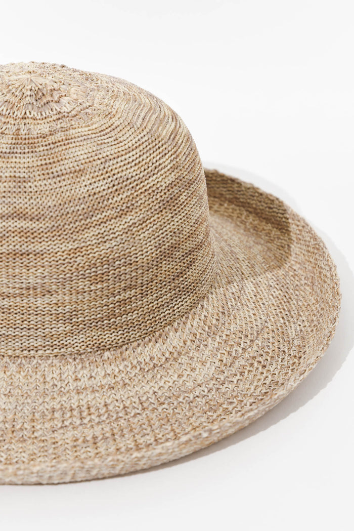 Kit Camel Cancer Council Hat