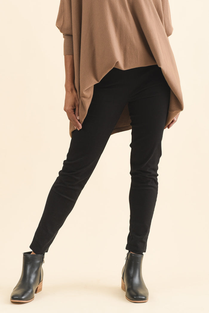 Laia Black Cotton Stretch Pants,Brunette model,alt text|model:Cara