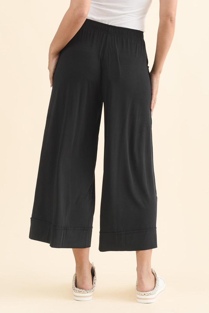 Lena Black Micro Modal Resort Pants,Brunette model,alt text|model:MJ