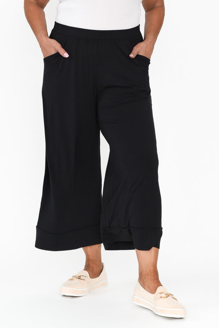 Lena Black Micro Modal Resort Pants,Brunette model,alt text|model:Pilita