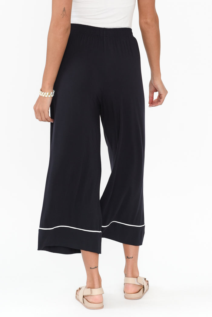 Lena Navy Contrast Micro Modal Resort Pants,Brunette model,alt text|model:Brontie