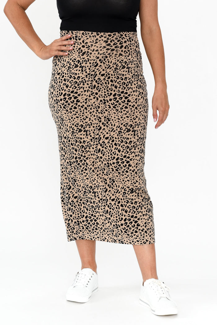 Leopard Bamboo Maxi Tube Skirt,alt text|model:Brooke