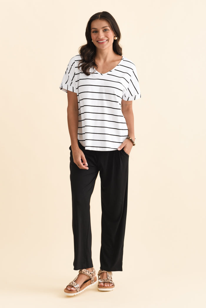 Lopez Black Pocket Pants - Petite,Brunette model,alt text|model:Brontie
