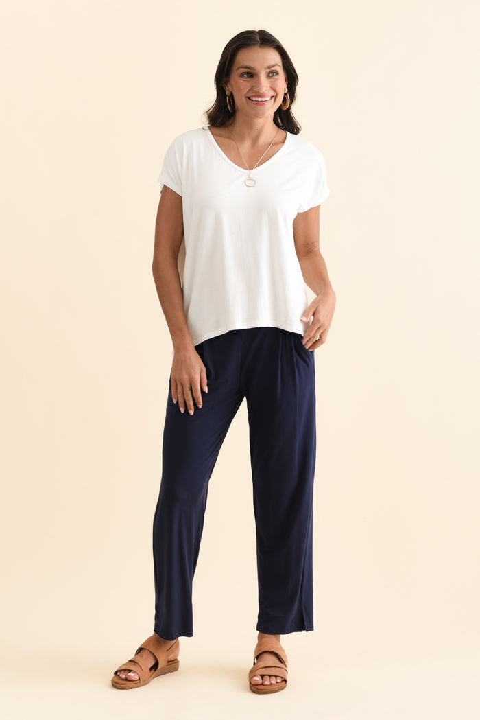 Lopez Navy Pocket Pants - Petite,Brunette model,alt text|model:Brontie