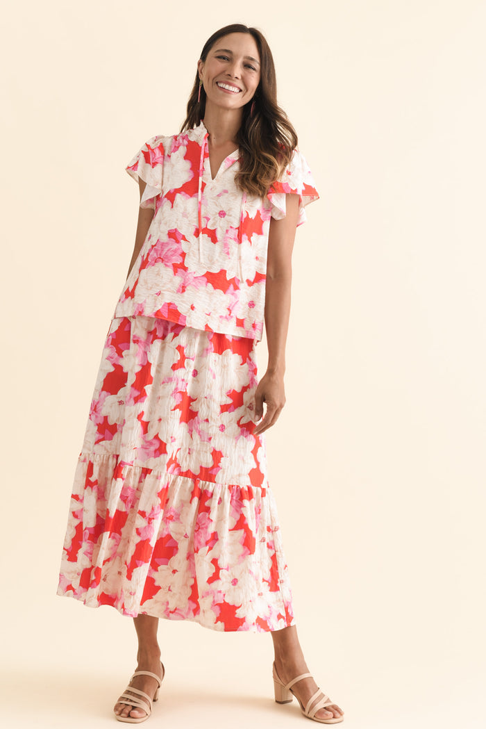 Lyra Red Floral Tie Top,Brunette model,alt text|model:Cara